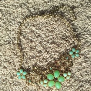 Green floral necklace