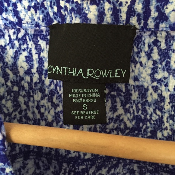 Cynthia Rowley Tops - Blue & White Sleeveless Top Cynthia Rowley Tops - Blue & White Sleeveless Top