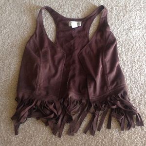 • BROWN FRINGE VEST •