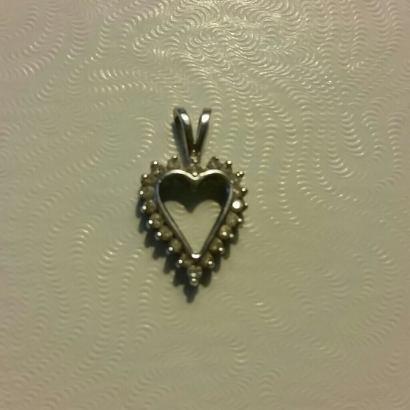 KAY JEWELER Diamond heart pendant - Picture 2 of 2