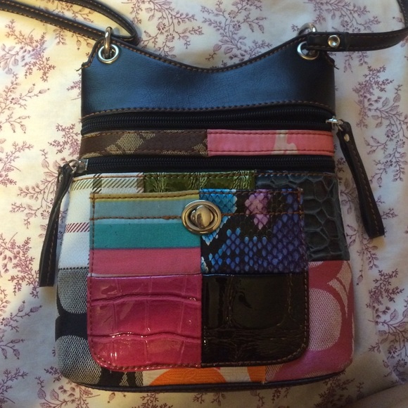 Cute purse - Picture 2 of 4