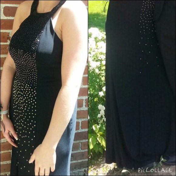 Gorgeous prom dress.