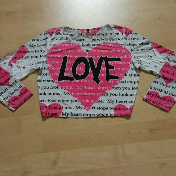 Love crop top