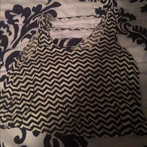 Tank top/ crop top
