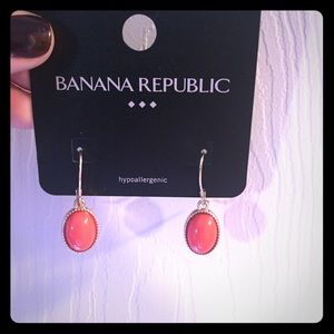 BANANA REPUBLIC earrings