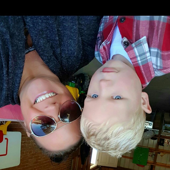 Meet your Posher, Tonya