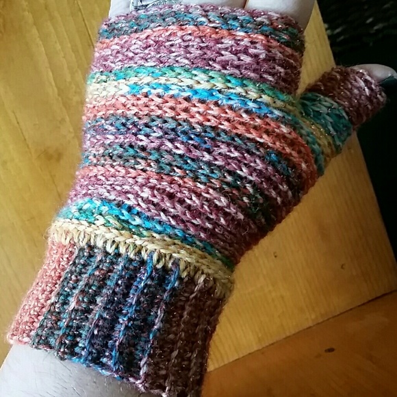 *SOLD*"Rainbow Sparkle"Fingerless Gloves - Picture 2 of 4