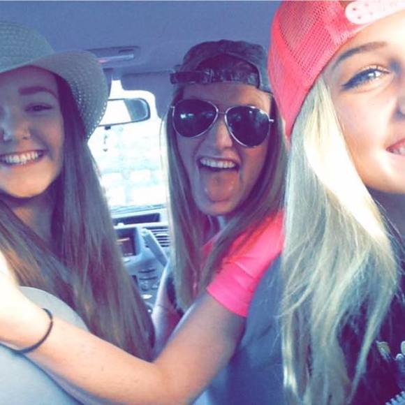 Meet your Posher, Maddie - Picture 1 of 1