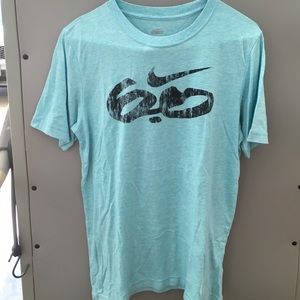 Nike tshirt