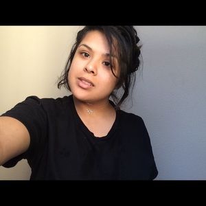 Meet your Posher, Vanessa