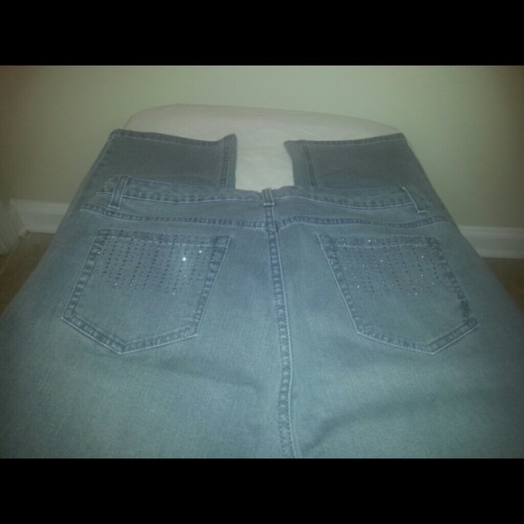 Pants - Picture 2 of 3