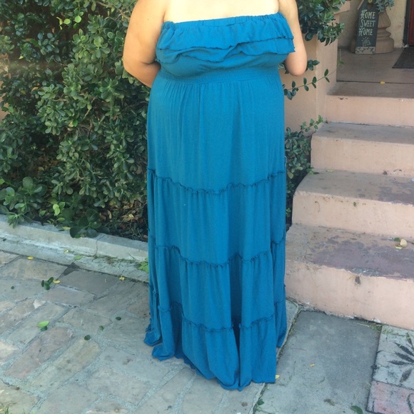 Ruffle maxi dress
