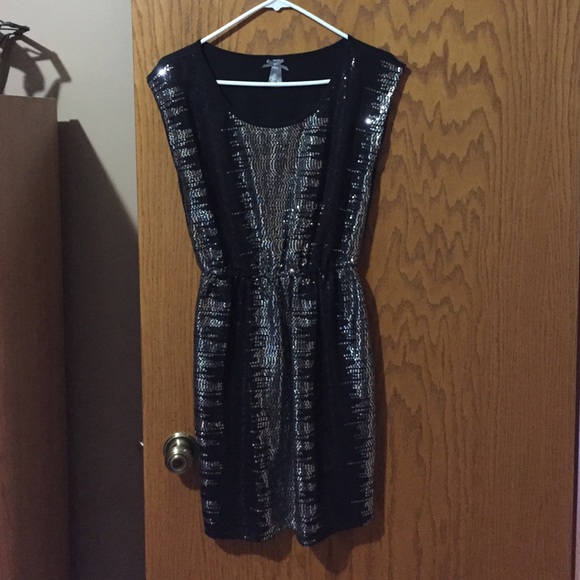 Awesome sequin dress!!