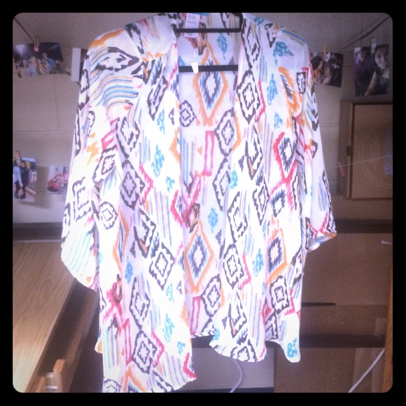 Aztec Cardigan - Picture 1 of 3