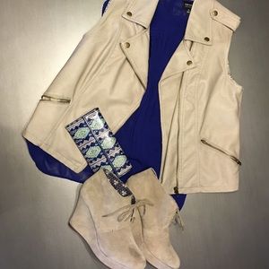 💥Final Reduction💥Light Grey Vegan Vest