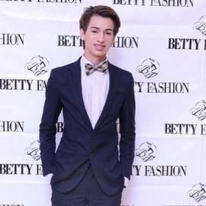 Meet your Posher, Bryan