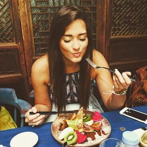 Meet your Posher, Joanivette