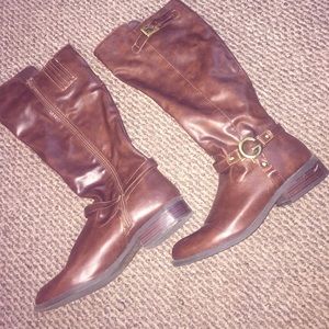 dark brown leather guess boots