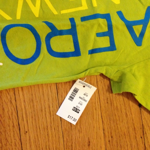 Aeropostale green tshirt - Picture 3 of 4