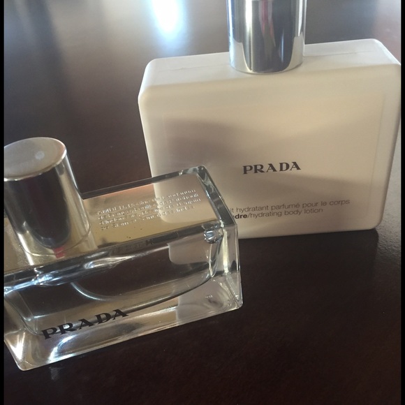 PRADA EAU DE Parfum and body lotion Set
