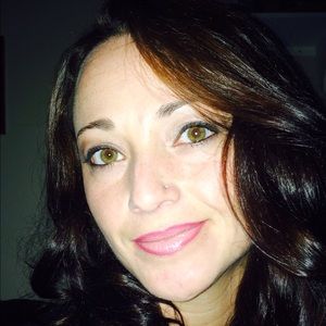 Meet your Posher, Lacy