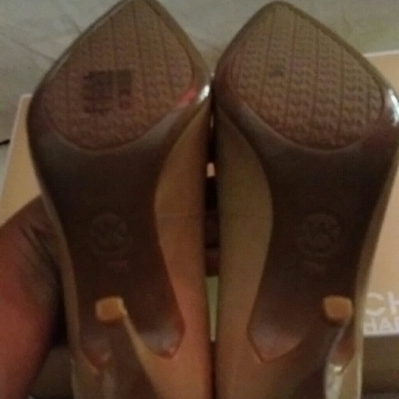 MICHAEL KORS shoes - Picture 3 of 4