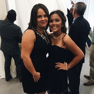 Meet your Posher, Noelia