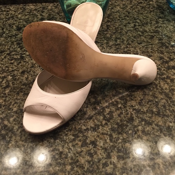 Heels - Picture 3 of 4
