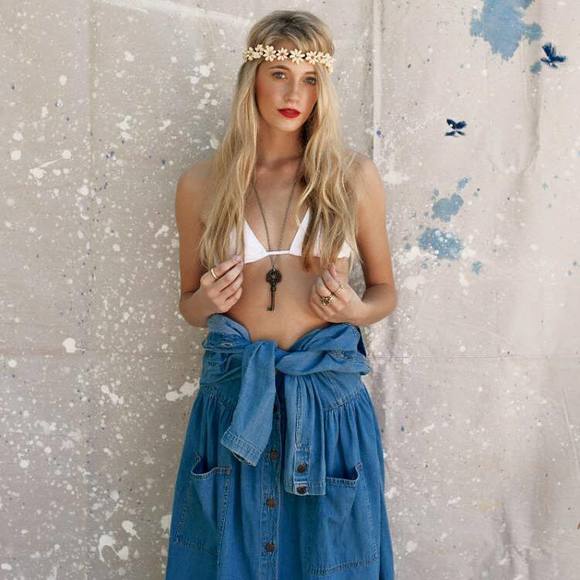 Meet your Posher, Malery - Picture 1 of 1