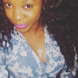 Meet your Posher, Brianna