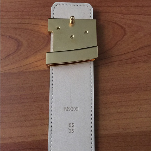 Louis Vuitton Azure Damier Belt - Picture 2 of 4