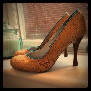 Naughty monkey heels