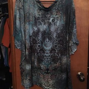 Emerald green print dolman sleeve top