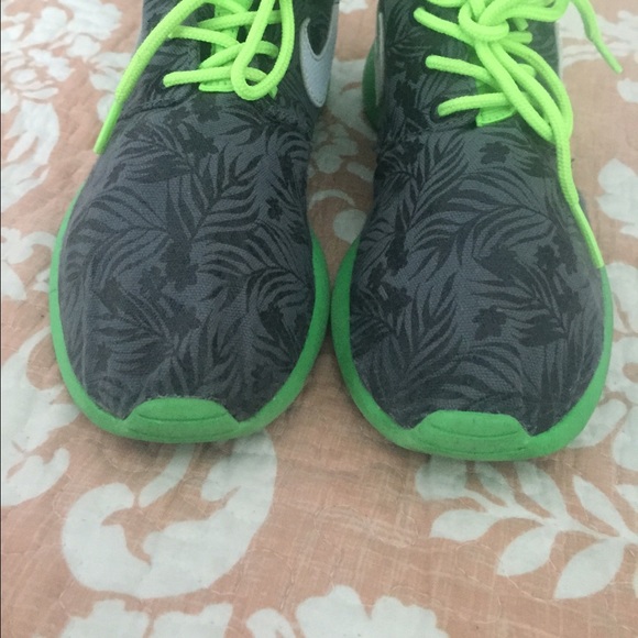 Sold sold - Picture 2 of 4