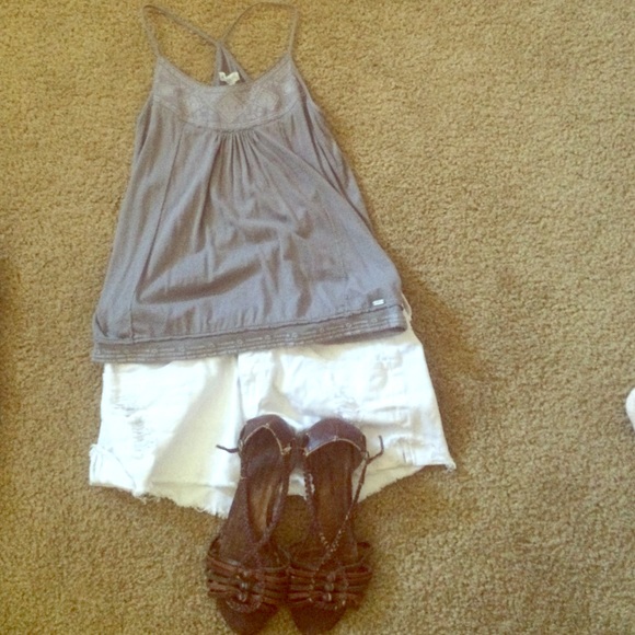 Cute grey tank top