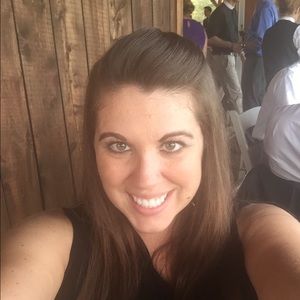 Meet your Posher, Mallory