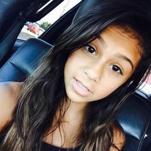 Meet your Posher, Joslynn