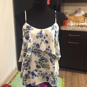 Blue and white floral top