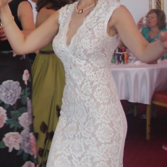 White/nude mermiad lace dress