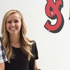 Meet your Posher, Nicole