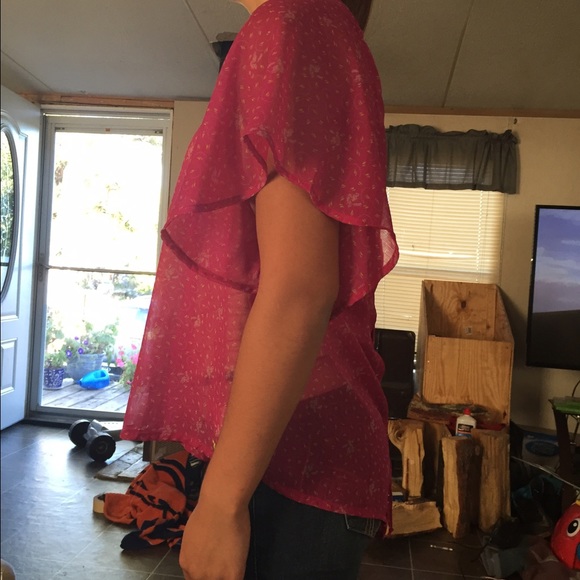 Pink  top - Picture 3 of 3