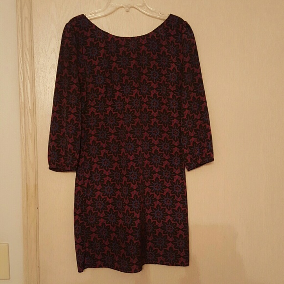 Black red and blue shift dress