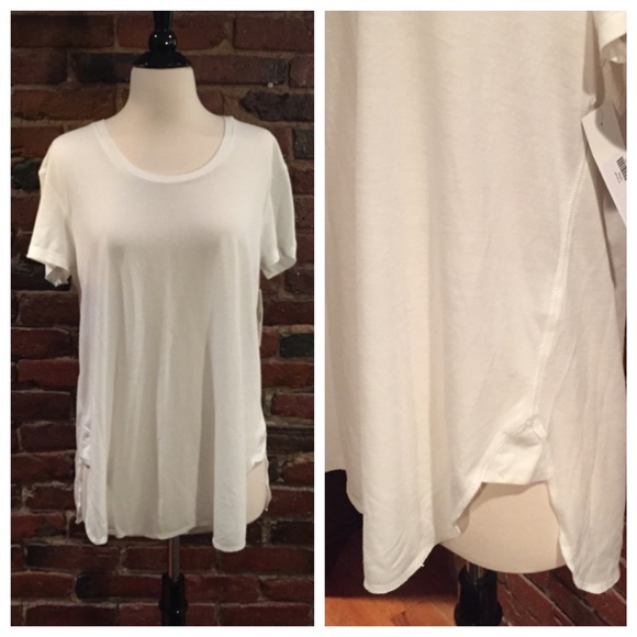 Tops - Perfect White Tee