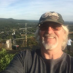 Meet your Posher, Jonathan