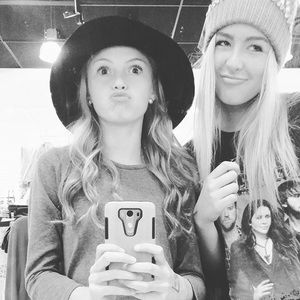 Meet your Posher, Claire