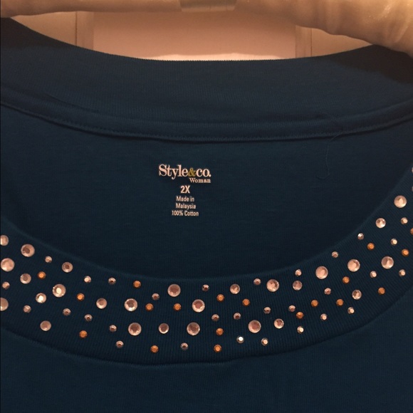 Bejeweled Neckline Knit Teal Party Top - Picture 2 of 3