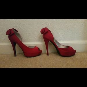 $$$SOLD ON MERCARI Deep red heels