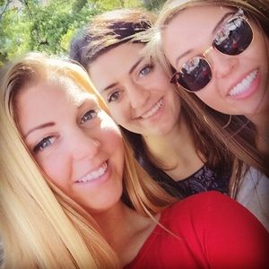 Meet your Posher, Sydney