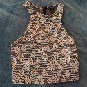 Size L Daisy Croptop.