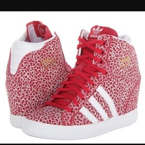 🌹Adidas Hidden Wedge Sneaker🌹